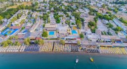 PETUNYA BEACH RESORT