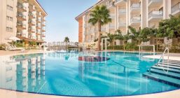 RAMADA HOTEL & SUITES BY WYNDHAM