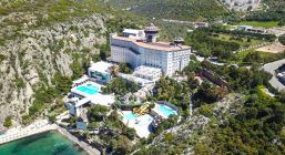LADONIA HOTELS ADAKULE