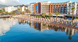POINT BEACH HOTEL