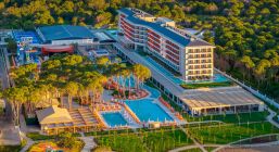TRENDY PERGE RESORT & SUITES