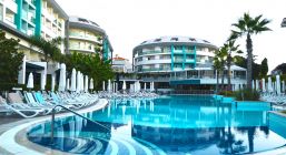 Seashell Resort & Spa