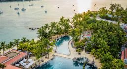 MAURICIA BEACHCOMBER RESORT & SPA