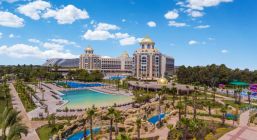 DELPHIN BE GRAND RESORT