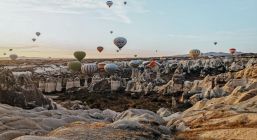 КАПАДОКИЯ ПРИКАЗКА БЕЗКРАЙ 2023 (4 нощувки) - с полет от София до Невшехир